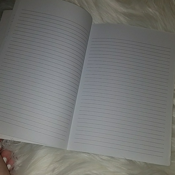 Notebook - Picture 3 of 3